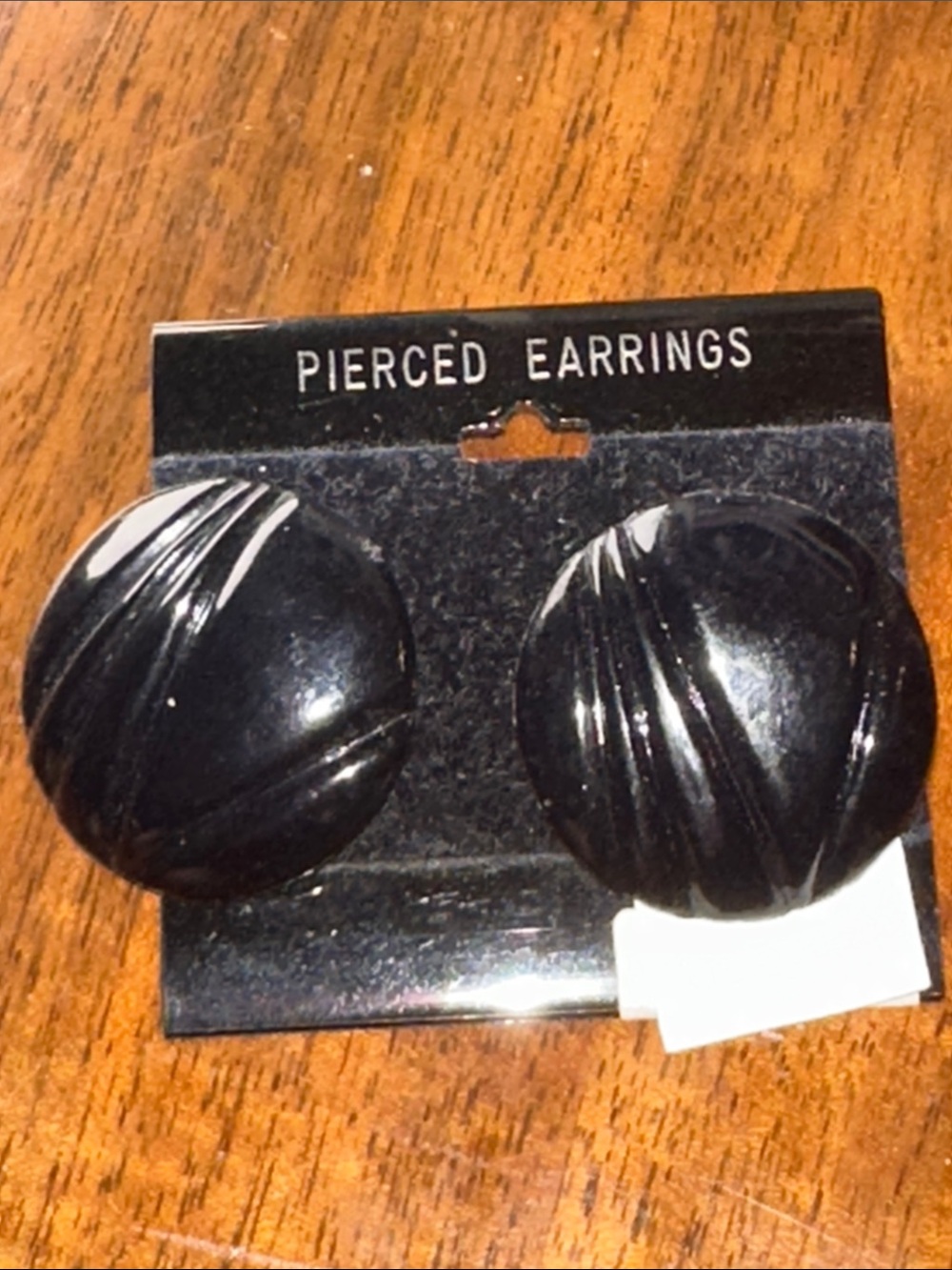Vintage 70s/80s New on Card Black Plastic Round Disc Post Earrings